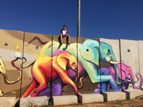 ⁦מהכחול של הנקרות אל הירוק של הגליל - טיול גבול יחודי כולל כניסה לנקרות⁩ – תמונה ⁦3⁩